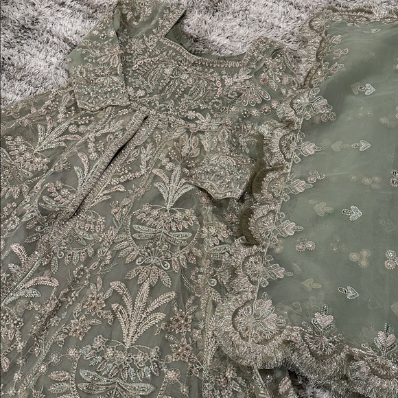 Pakistani designer outfit - Picture 11 of 15